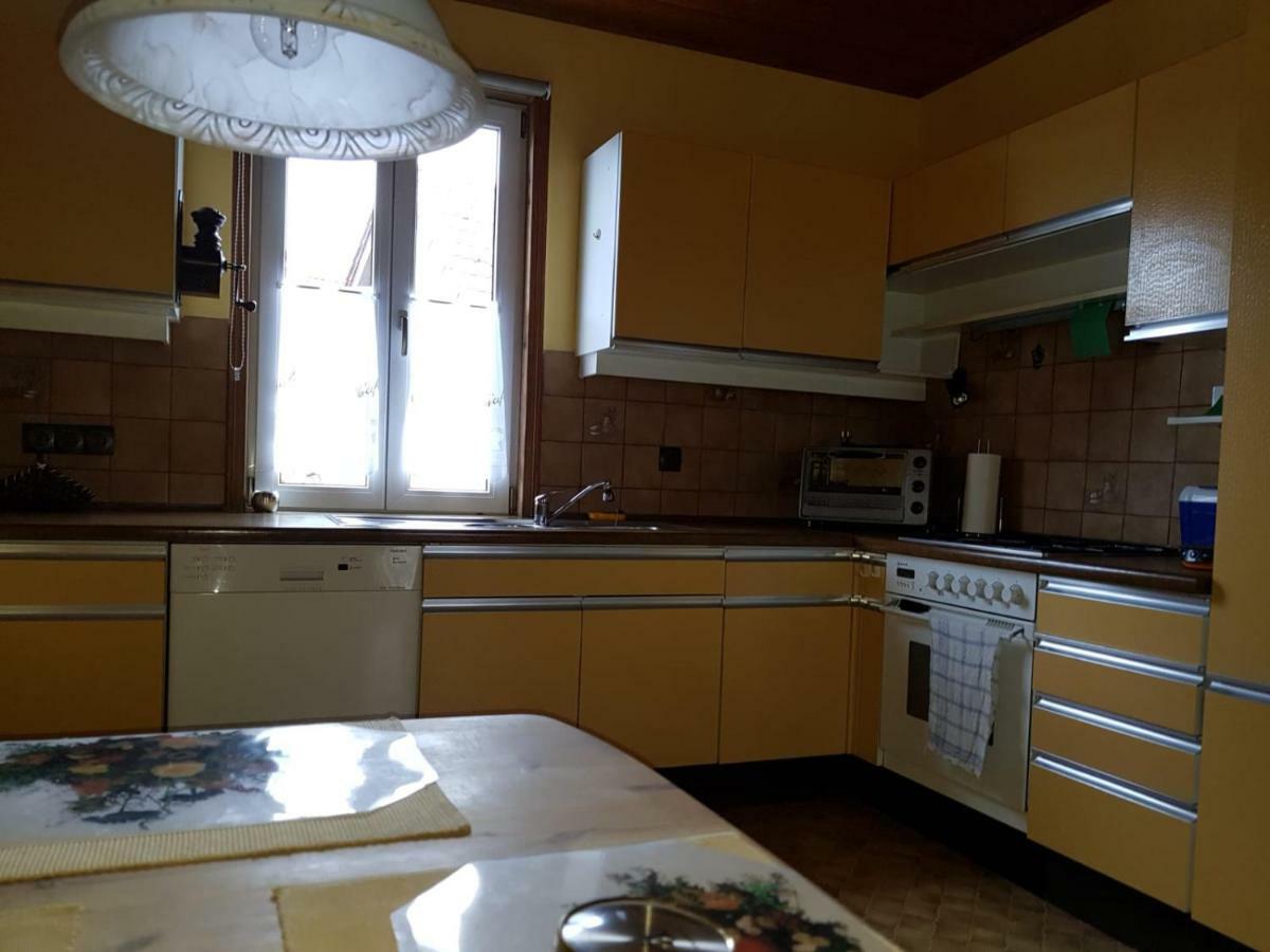 Ferienwohnung Zentrumsnah Esslingen am Neckar Екстериор снимка